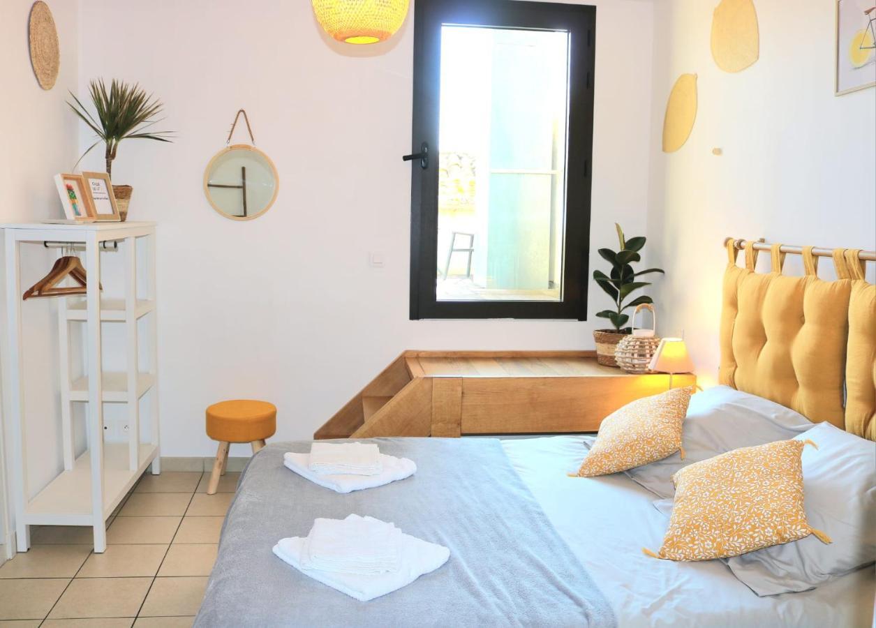 Bar Des Amis Hotel Villars  Bagian luar foto